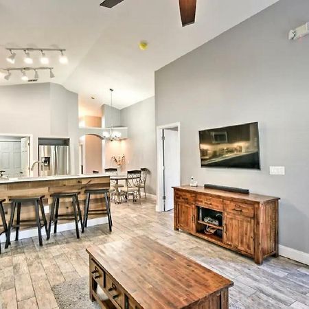 Mickeys Landing - LUXURY FAMILY 4BR - 2 Master POOL HOT TUB BBQ GAME RM 5MIN DISNEY Orlando Exterior foto